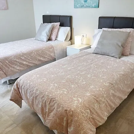 Daire Apartamento Rolycar 104 *
